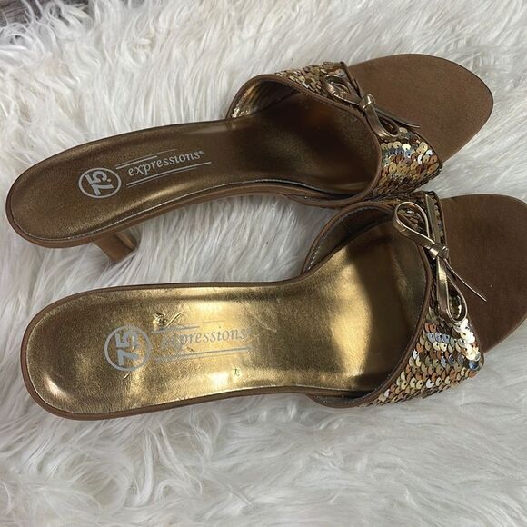 Expressions Sequined Slide In Heels, Size 7.5, Goldtone and Bronzetone Sequins - Picture 6 of 12